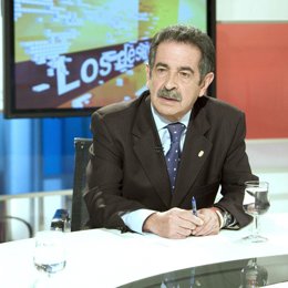 presidente de Cantabria, Miguel Ángel Revilla en los desayunos de rtve