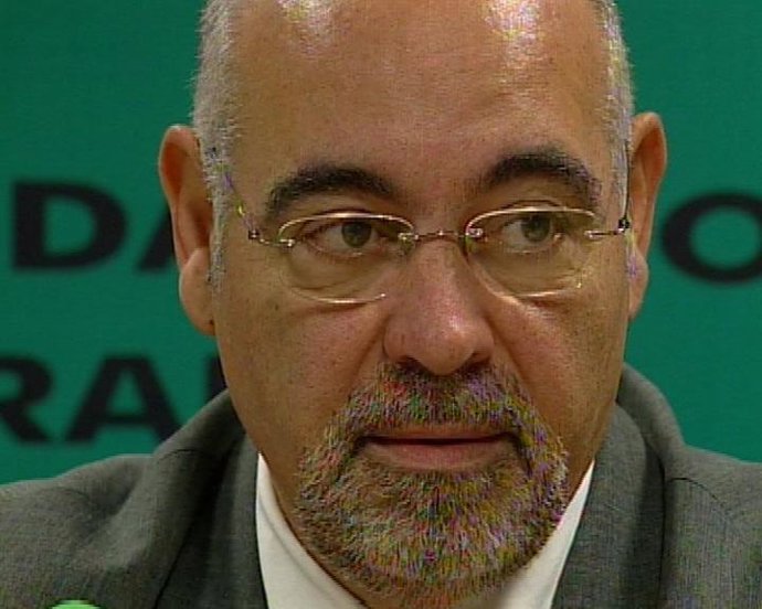 El portavoz parlamentario del PSE-EE, José Antonio Pastor