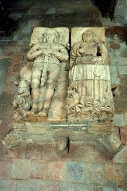 Uno De Los Detalles De La Capilla De Los Herrera En La Iglesia De San Martín 