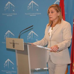 La portavoz del Gobierno murciano, María Pedro Reverte