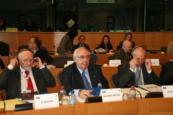 Areces, en el centro de la imagen