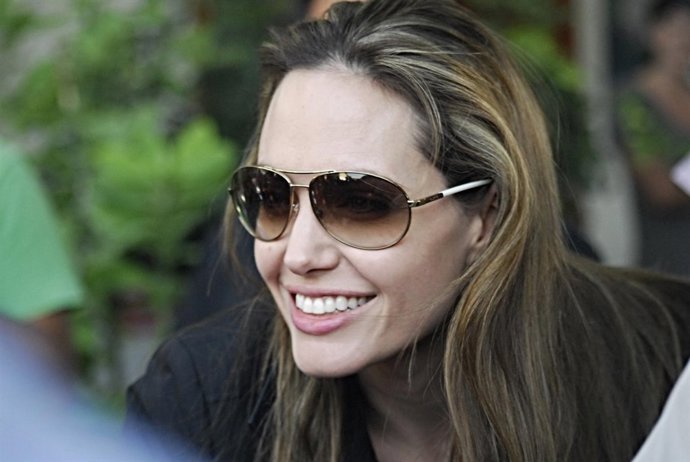 La Actriz Angelina Jolie Durante Su Visita A República Dominicana Y Haití