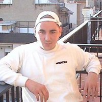 Jonh Cobra amenaza con denunciar a Karmele 