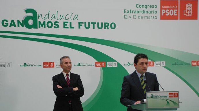 Rafael Velasco y Miguel Ángel Vázquez, en el acto de presentación del lema del c