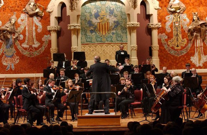Orquesta Sinfónica Estatal Búlgara.