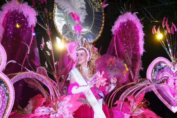 La Reina Del Carnaval De León, Alejandra Rodríguez, Se Presentó Al Concurso Como