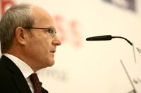 Montilla llama a la prudencia a Saura