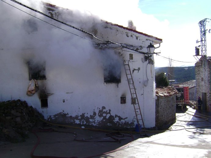 Vivienda Incendiada