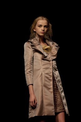 Modelo De Victorio & Lucchino En Cibeles