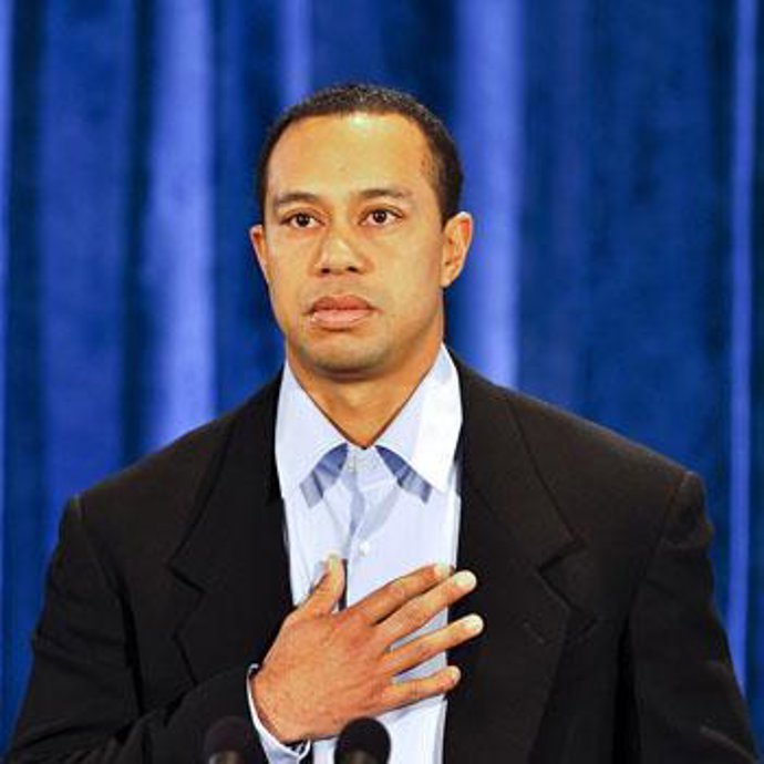 Tiger Woods se disculpa en una RDP