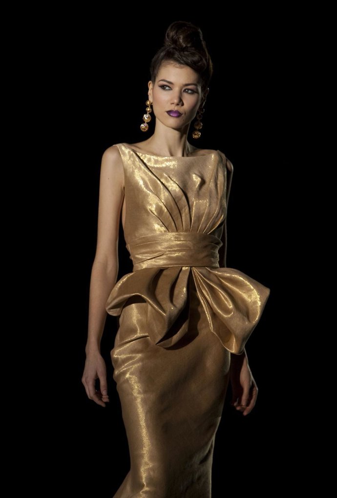 Modelo De Hannibal Laguna En Cibeles