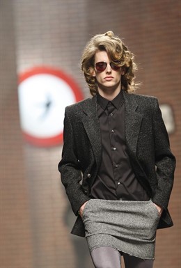 Modelo De Antonio Alvarado En Cibeles