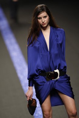 Modelo De Miguel Palacio En Cibeles