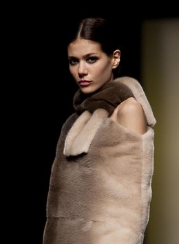 Modelo De Lemoniez En Cibeles