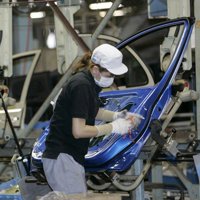 Un mujer europea tiene que trabajar ocho años para ganar lo que un hombre en siete