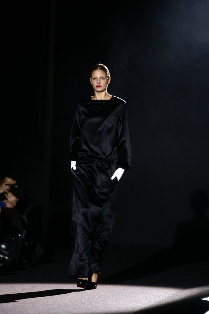 Modelo De Davidelfin En Cibeles