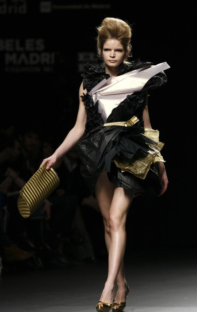 Modelo De Ion Fiz En Cibeles