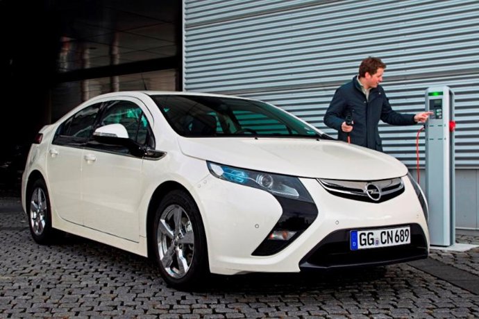Opel Ampera