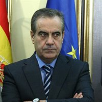 Corbacho ve el contrato de la CEOE como un "retroceso"