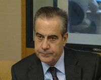 Corbacho resta importancia a la ausencia de sanciones en la nueva estrategia economica