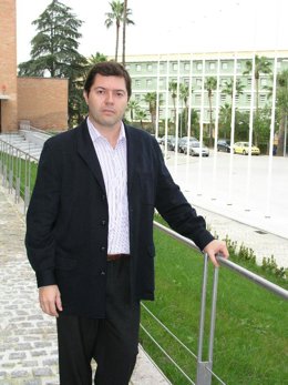 El profesor José Luis Salmerón