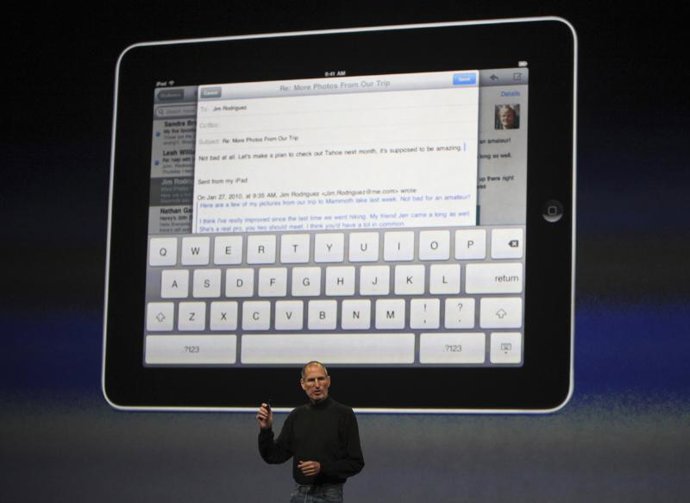Steve Jobs presenta tablet PC de Apple iPad