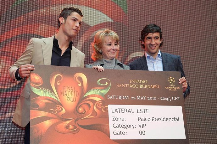 Aguirre En La Presentación De Las Entradas De La Final De La Champions