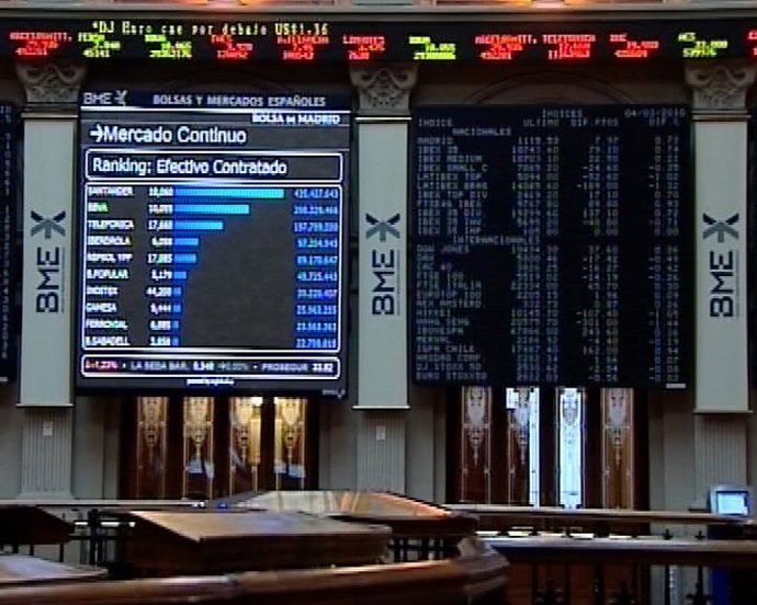 El Ibex 35 alcanza los 10.700 puntos