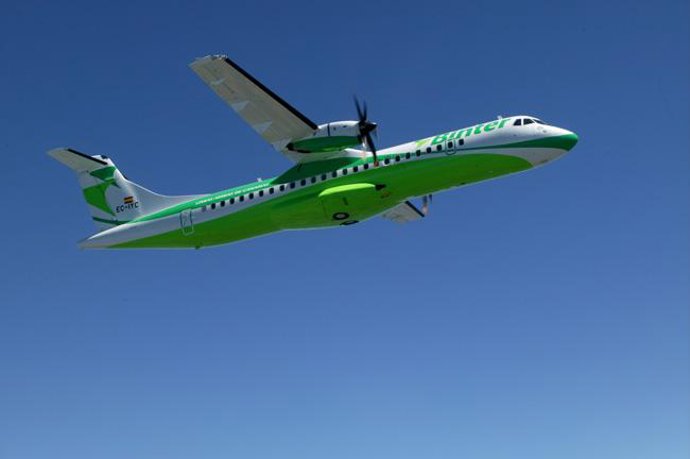 Avión de BinterCanarias