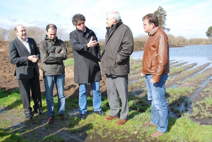 Guillerme Vázquez visita A Limia