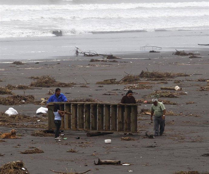 La Pezca (Chile) Tras El Tsunami 2010.