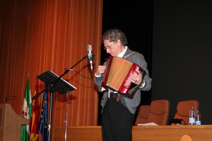 Recital poético de Juan Carlos Mestre