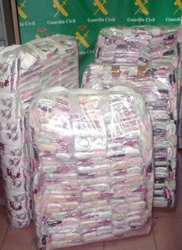 Prendas intervenidas Hello Kitty