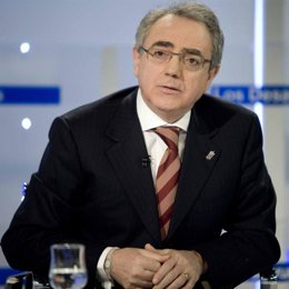 El Presidente Del Gobierno De Navarra, Miguel Sanz