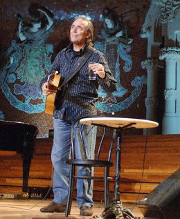 El cantante, Joan Manuel Serrat