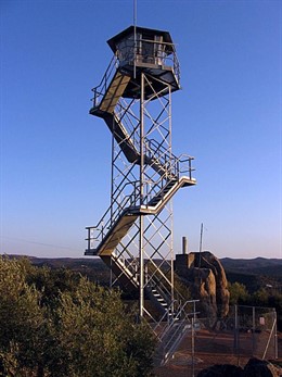 Torre Dehesa Matallana Lora del Río