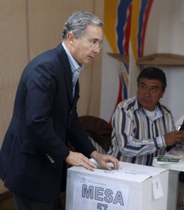 Elecciones en Colombia, Uribe
