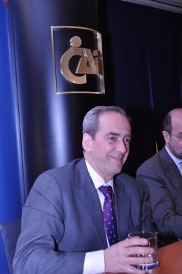 Miembro Del Comité Ejecutivo Del Banco Central Europeo (BCE), José Manuel Gonzál
