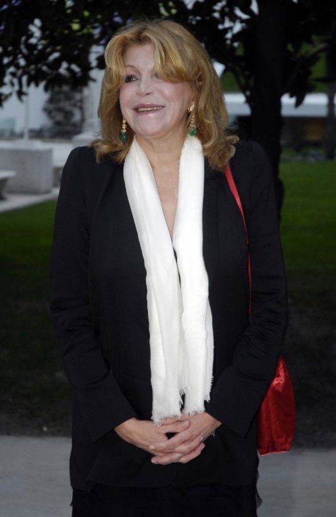 Tita Cervera en subasta benéfica en el museo Thyssen