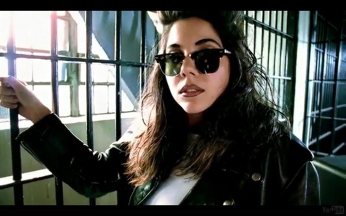 Baby Gaga En 'Telephone'