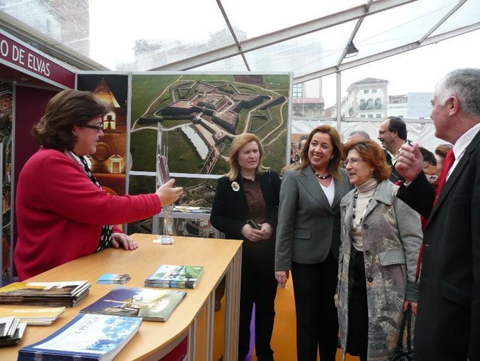 Feria De Cascos Antiguos De Cáceres