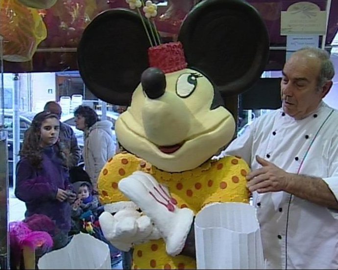 Minnie Mouse De Chocolate De 400 Kilos