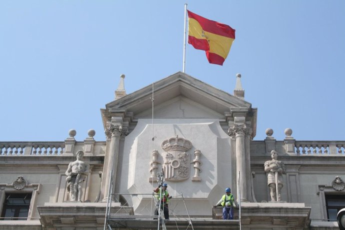 Capitanía Barcelona Escudo Constitucional