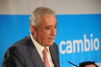 Arenas pide respeto para Mayor Oreja