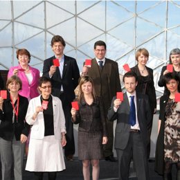 Tarjeta Roja Al Maltratador