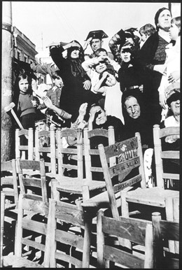 Foto De Robert Capa De 1935 