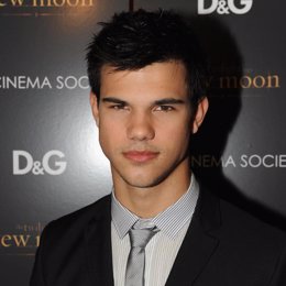 El actor de crepúsculo Taylor  Lautner