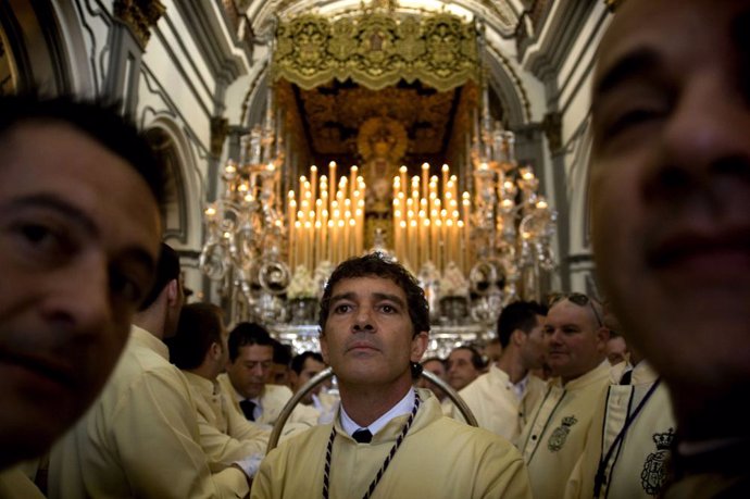 Antonio Banderas En Las Procesiones De Málaga