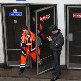 Doble atentado en el metro de moscú