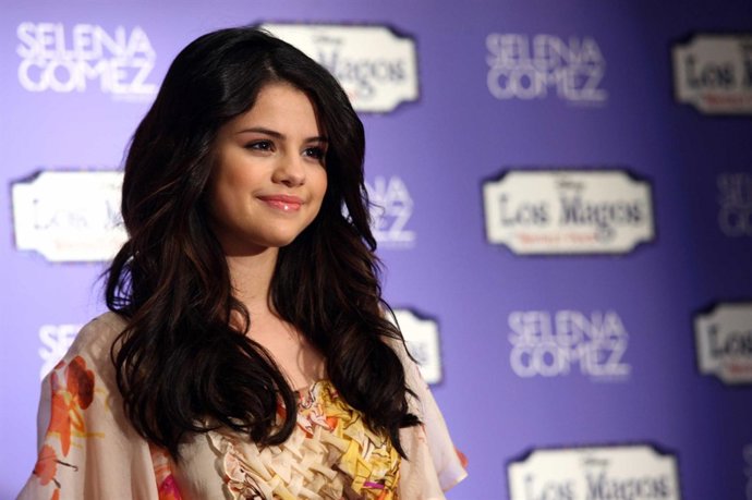 La Cantante Y Actriz Selena Gómez